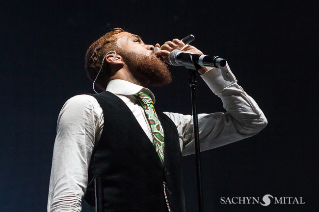 Jidenna Opening for Stromae on October 1st, 2015.