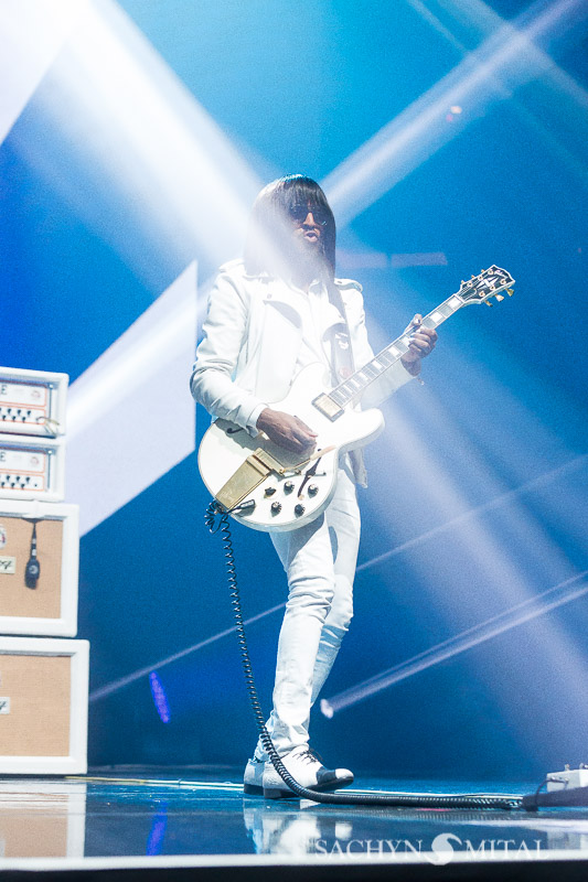 Janelle Monáe opening for Stromae at Madison Square Garden on October 1st 2015.