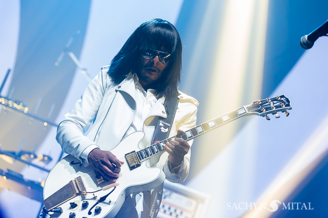 Janelle Monáe opening for Stromae at Madison Square Garden on October 1st 2015.